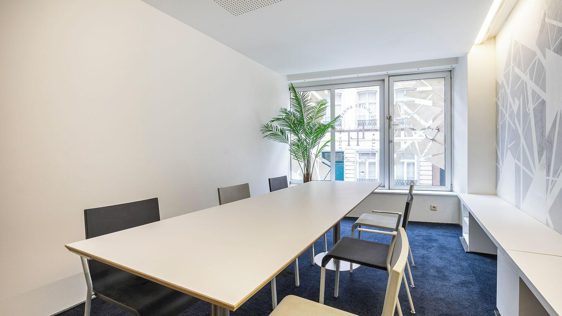 Ibis Styles Louise Hotel