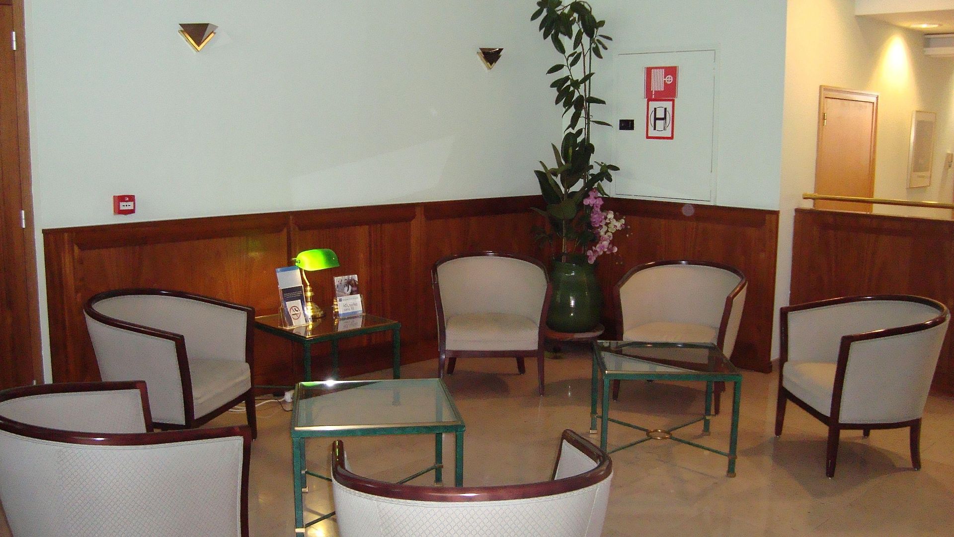 Le Dome Hotel 3*