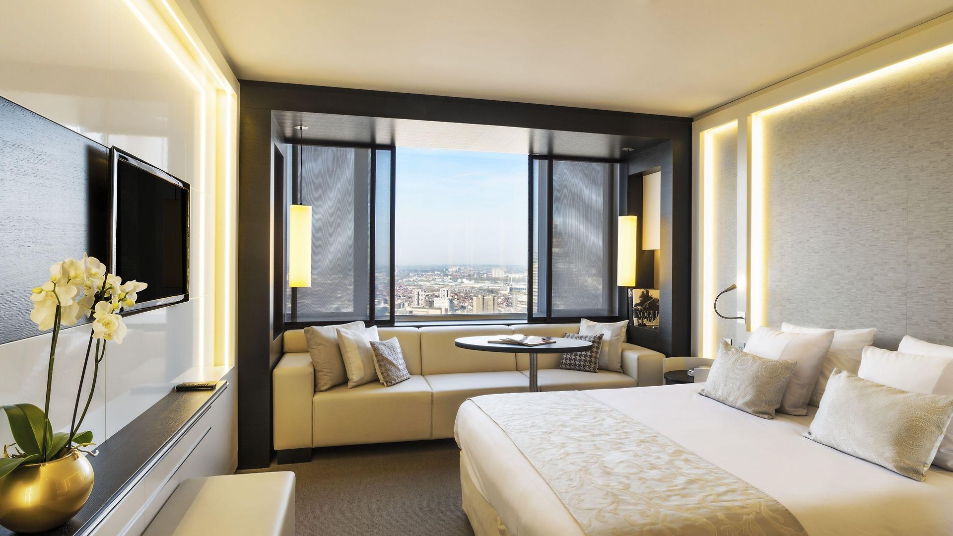 The Hotel 4*