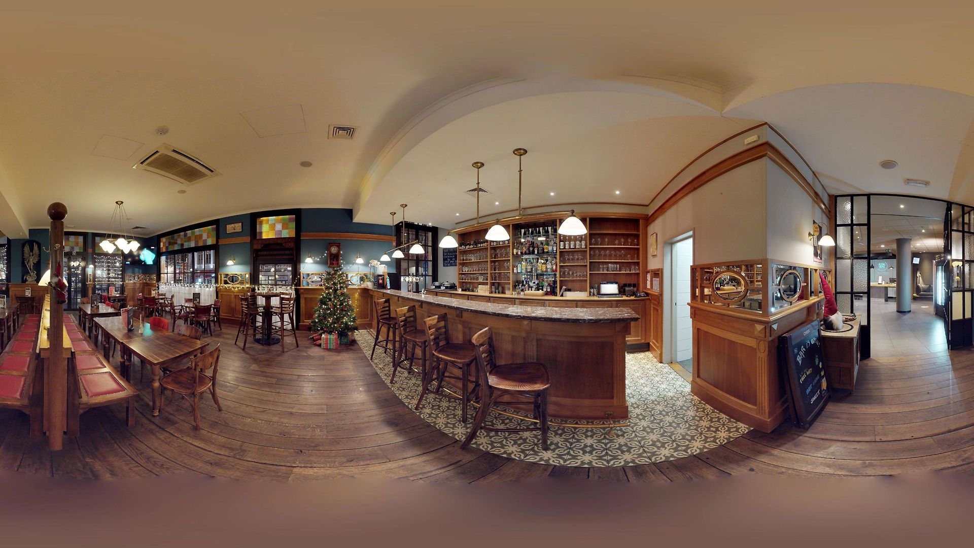 Ibis Off Grand'place 3*