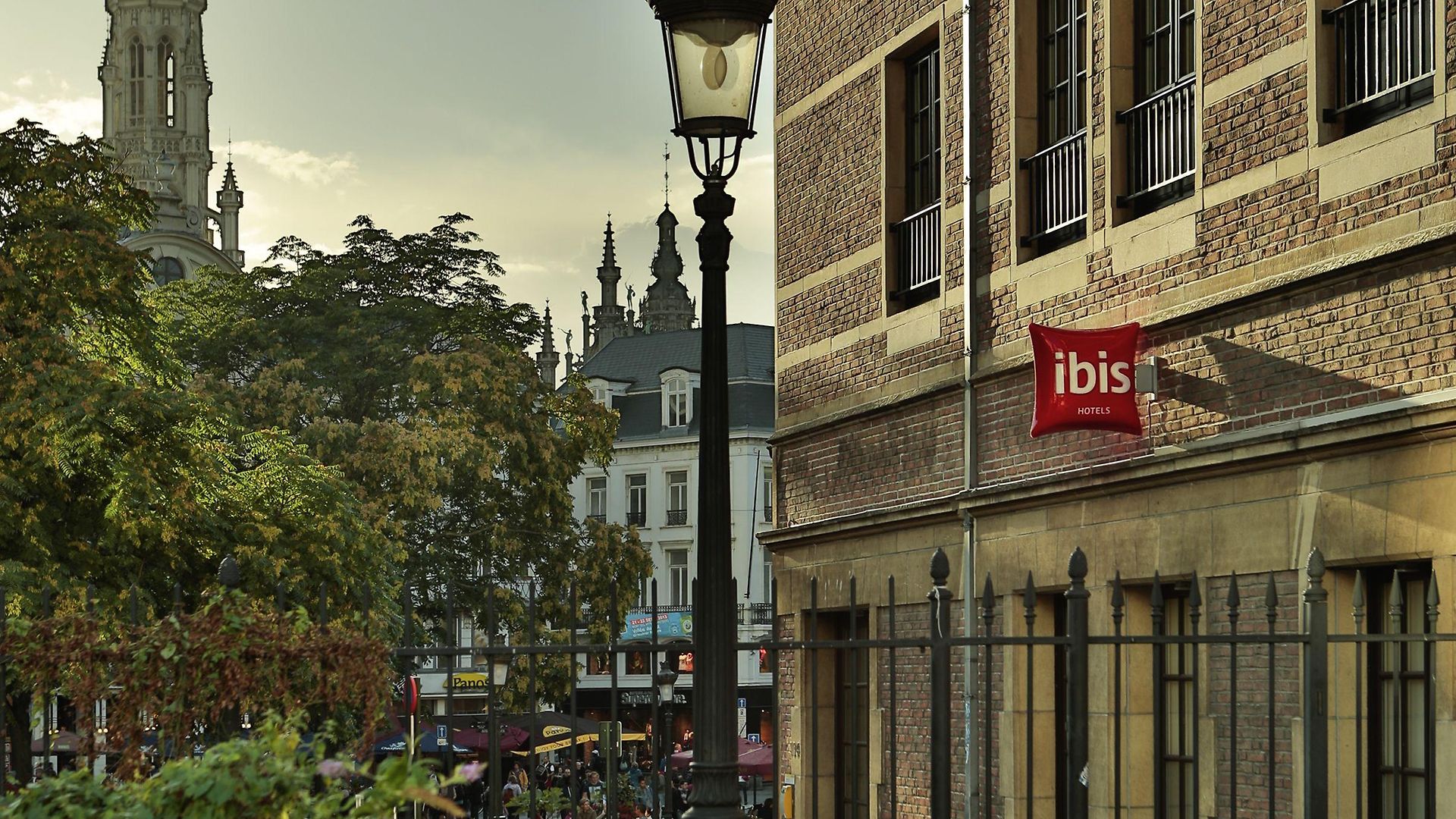 Ibis Off Grand'place Hotel
