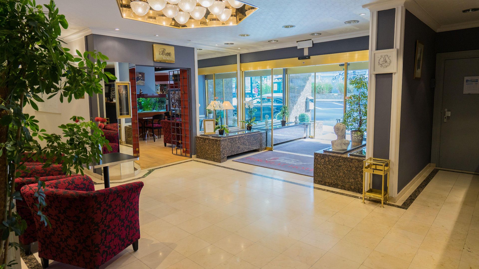 Hotel First Euroflat