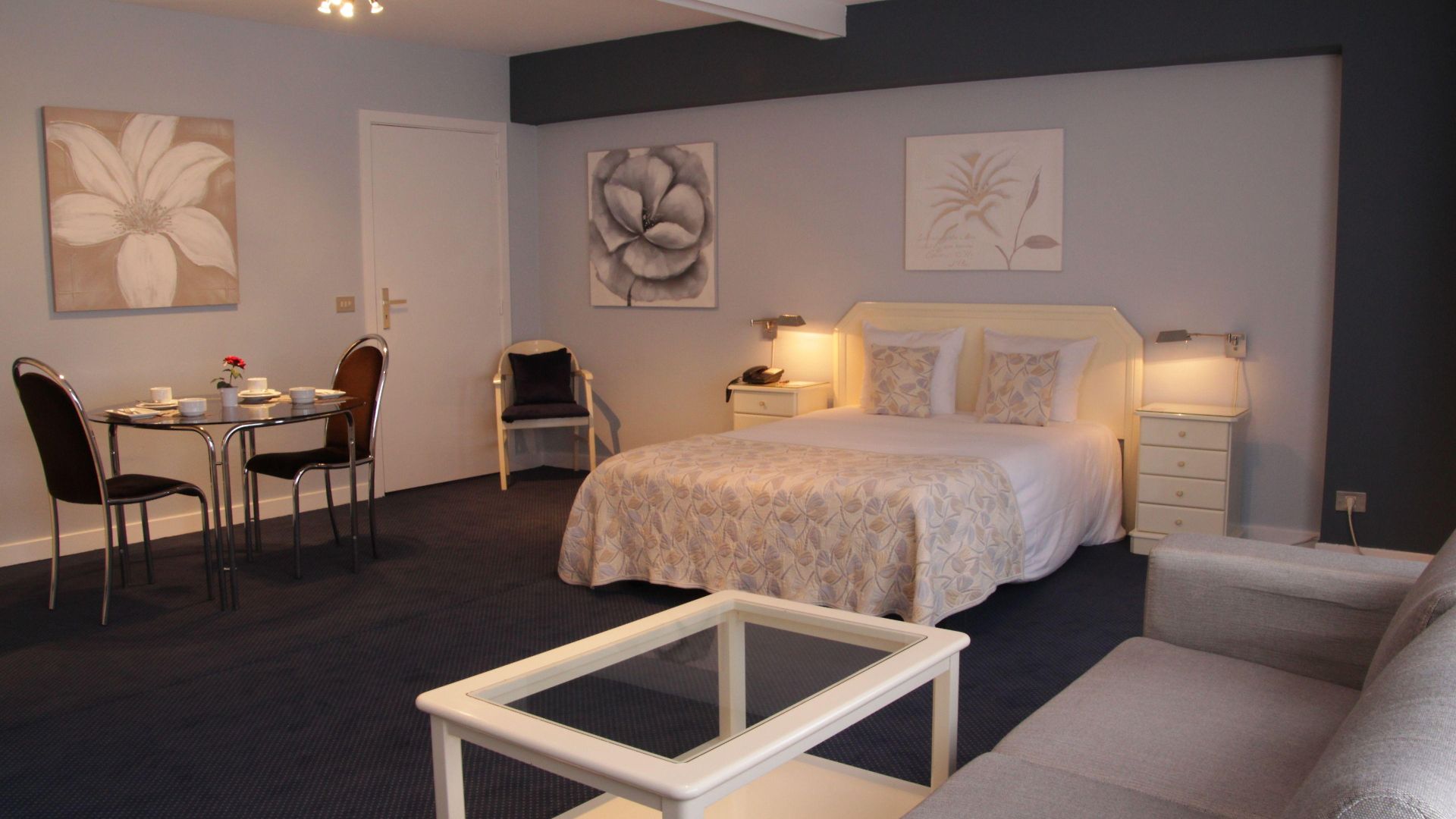 First Euroflat Hotel 4*