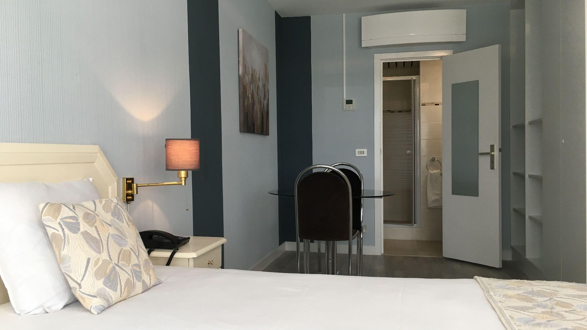 Hotel First Euroflat Brussel