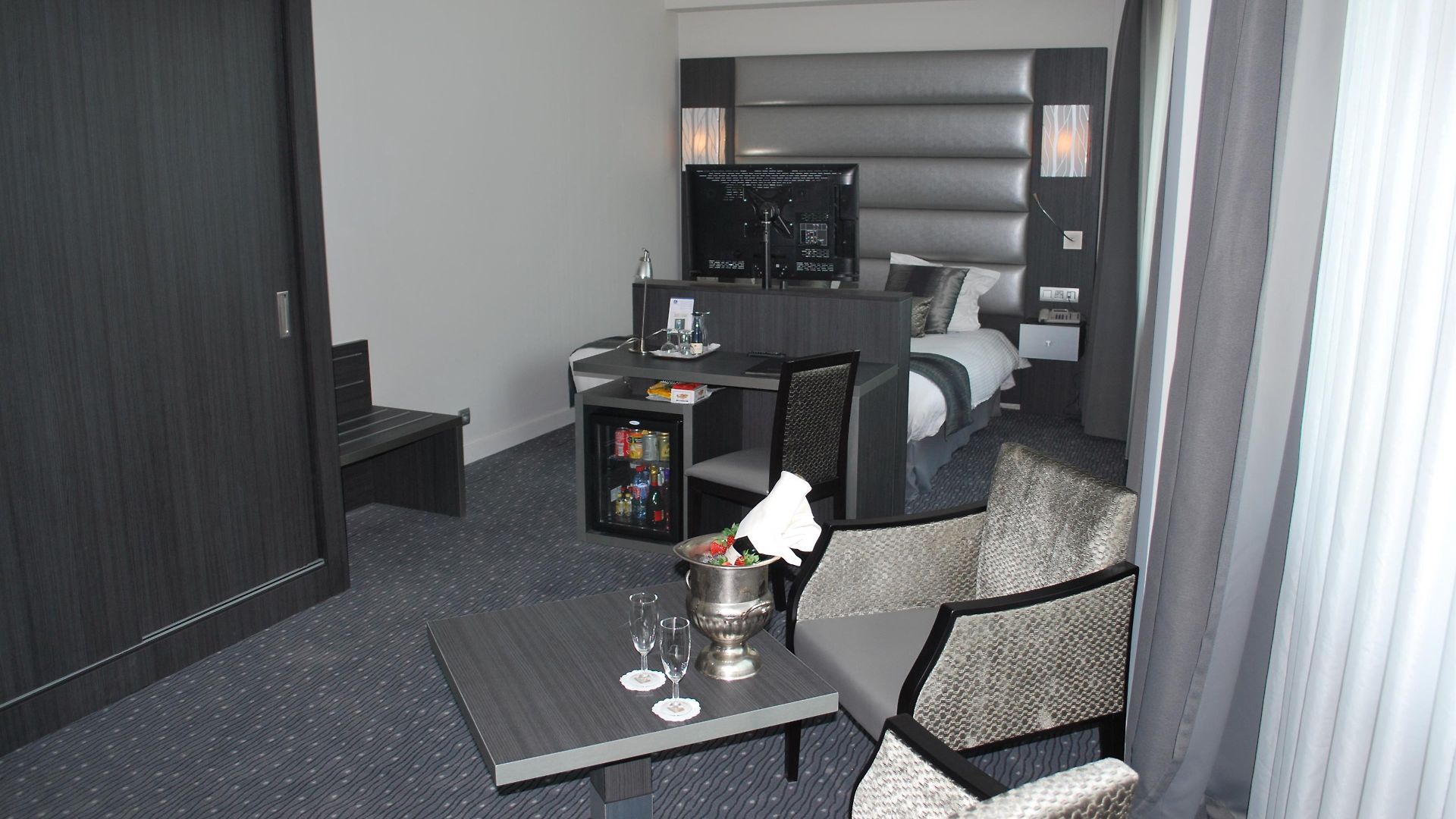 Hotel Western Royal Centre