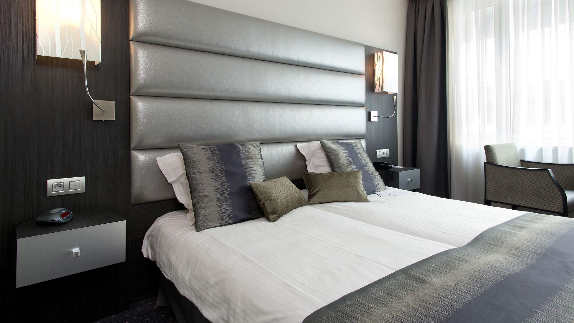 Western Royal Centre Hotel