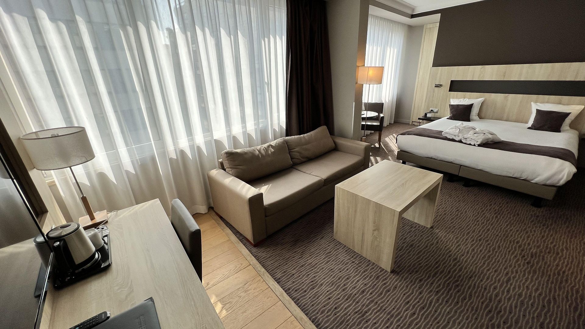 Western Royal Centre Hotel