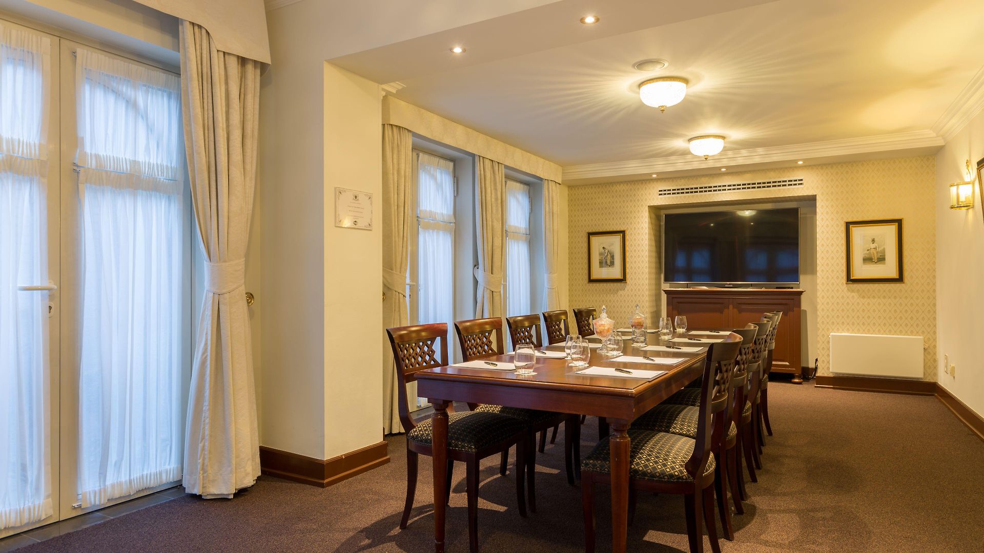 Stanhope By Thon Hotel 5*
