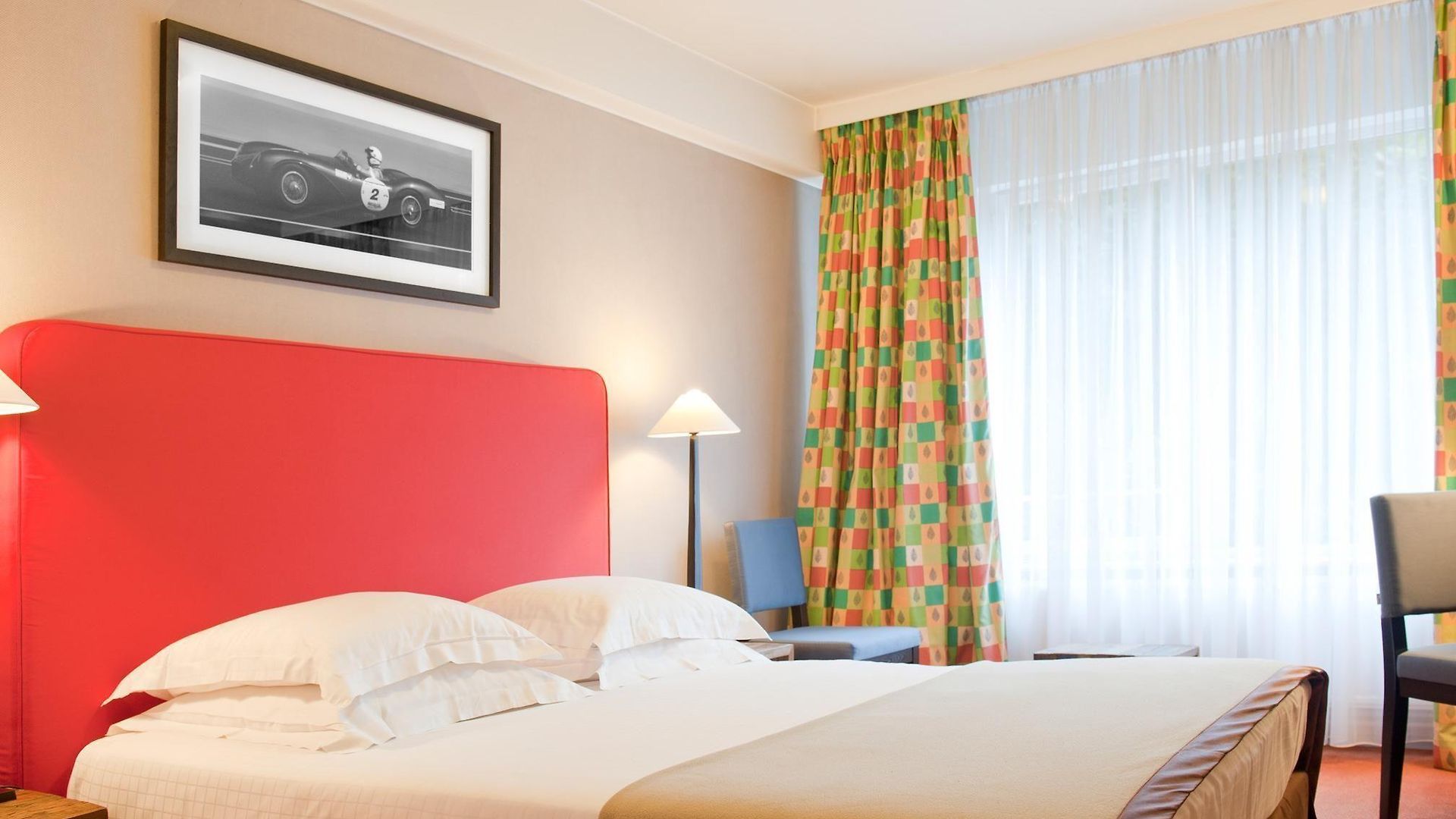 New Charlemagne Hotel 4*