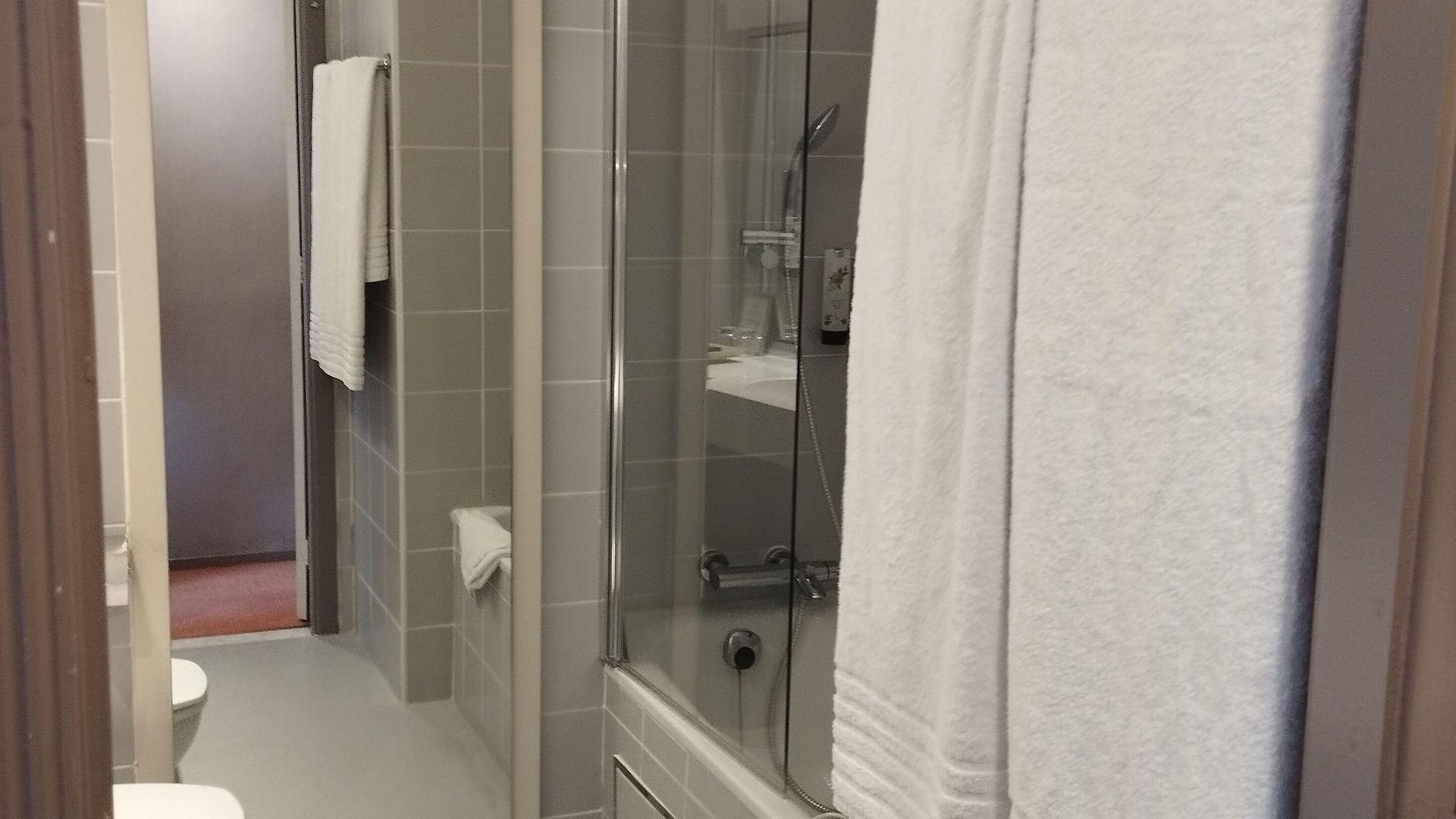 New Charlemagne Hotel 4*