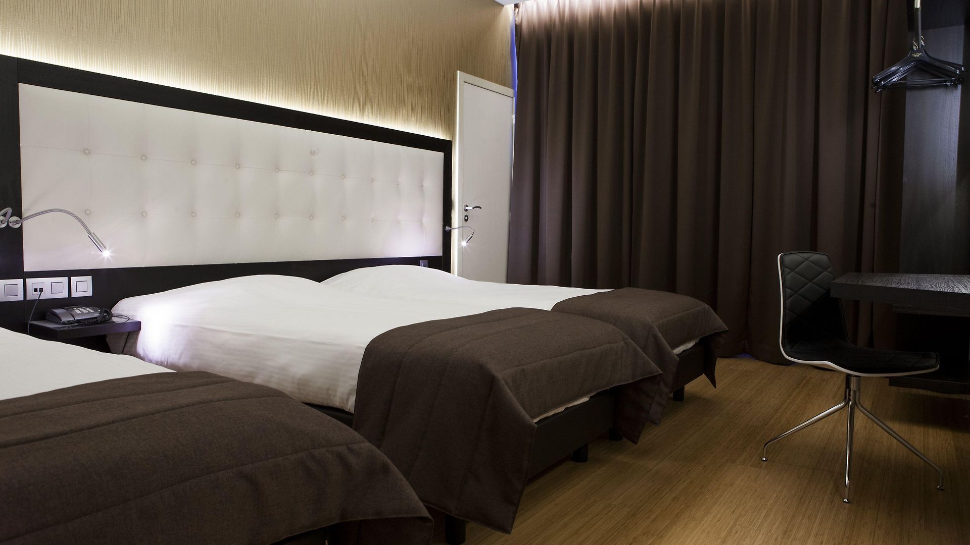 Hotel Craves
