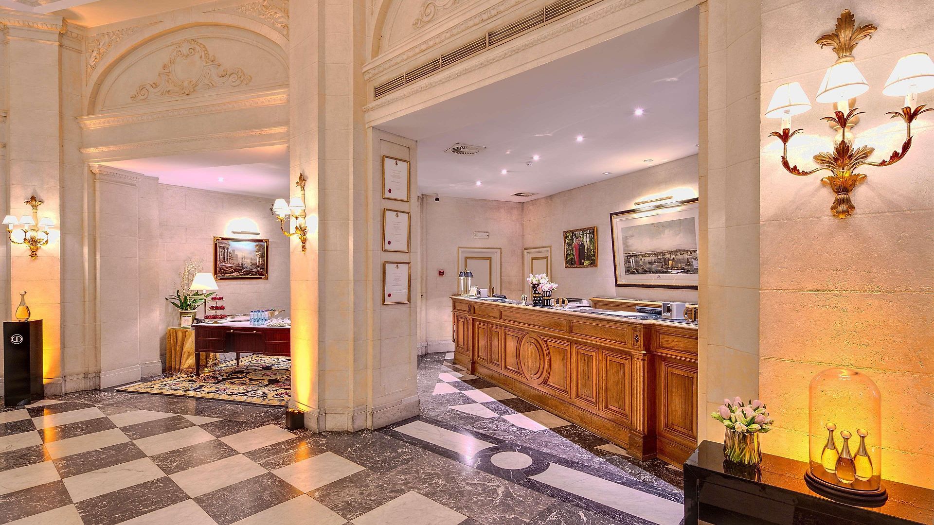 Le Plaza Hotel Brussel