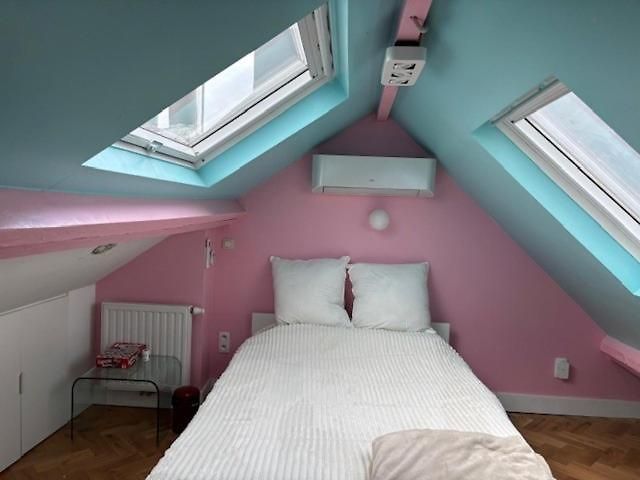 In Maison De Metre In Etterbeek *