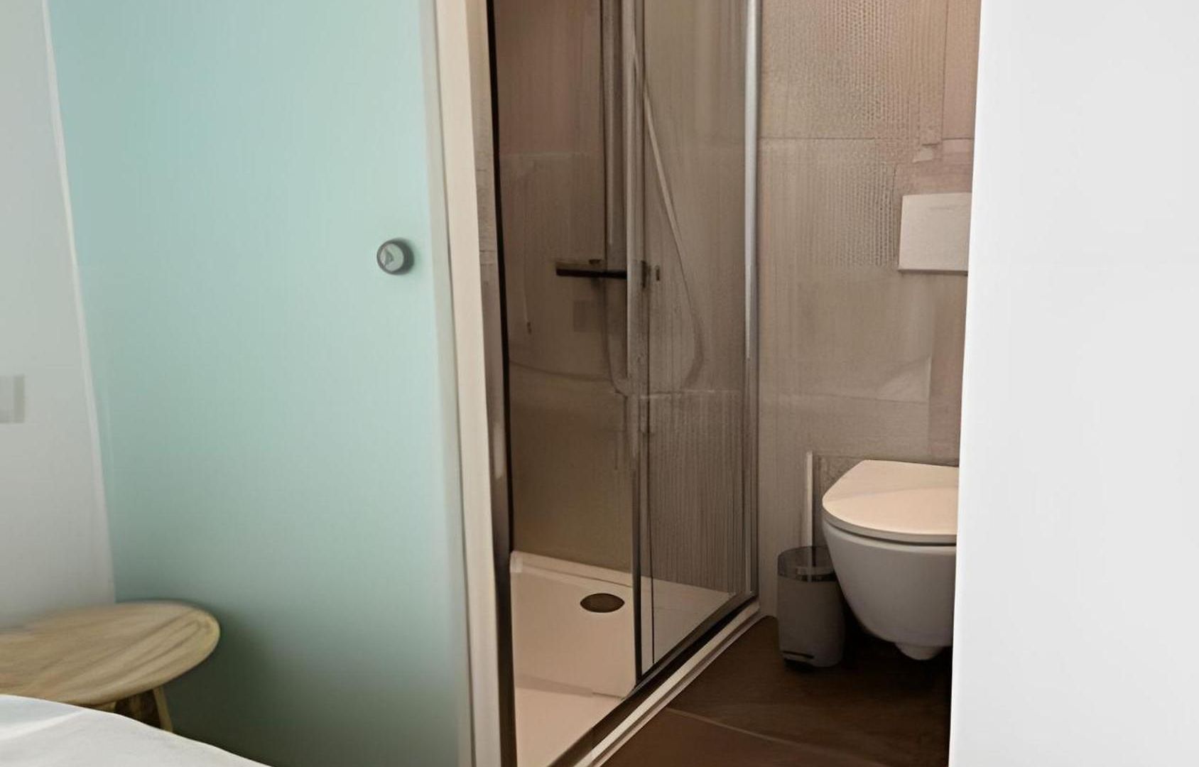 With Ensuite And Garden Guest house *