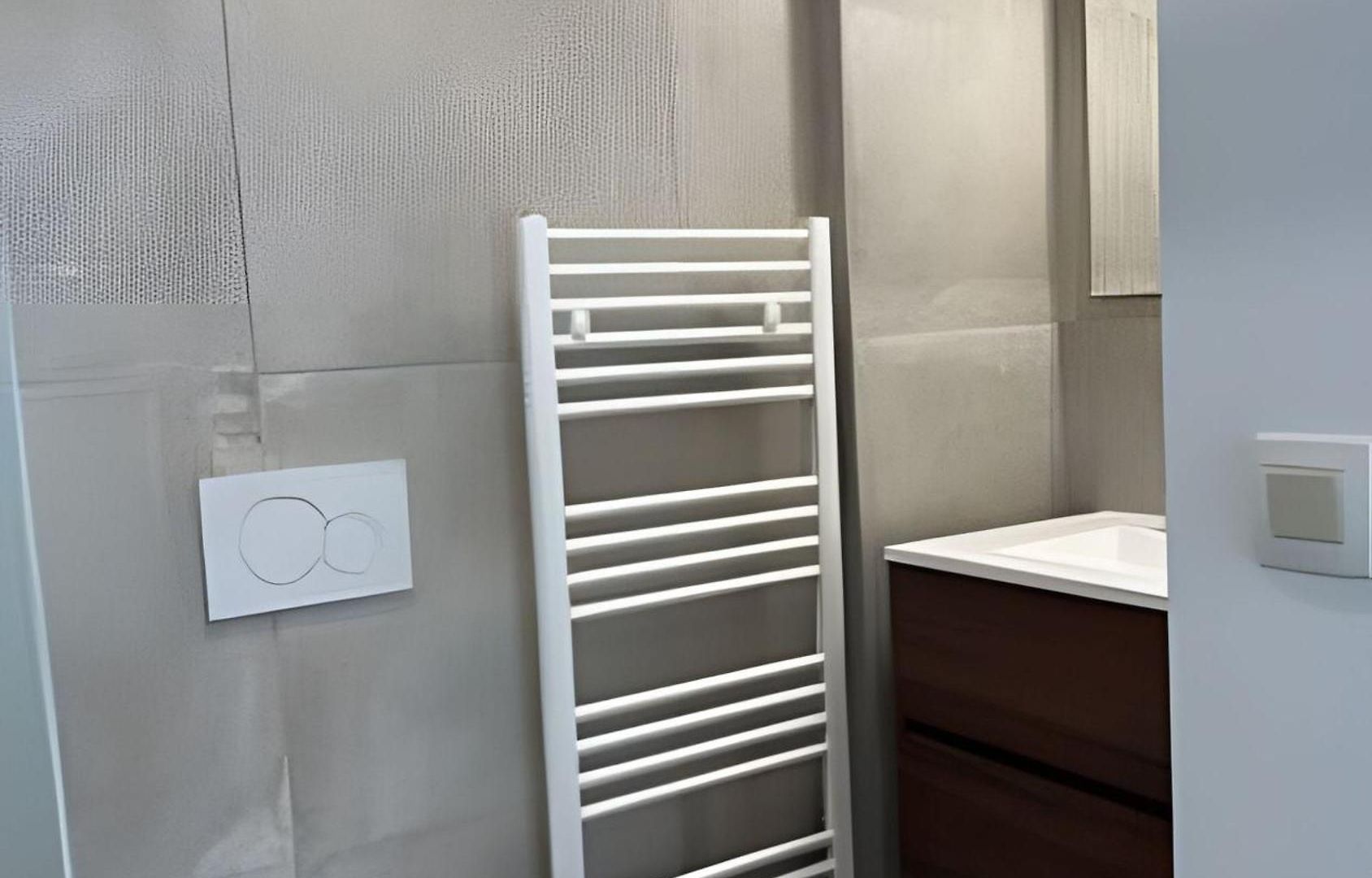 With Ensuite And Garden Brussels