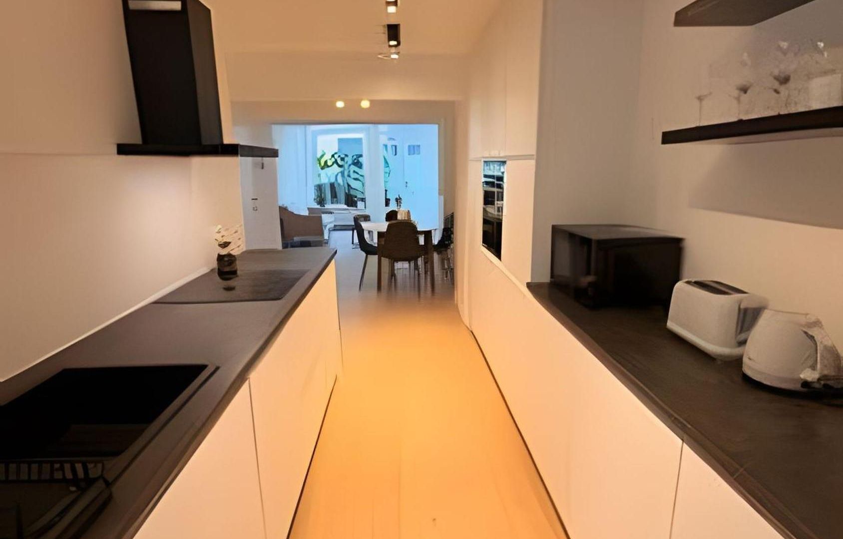 With Ensuite And Garden *