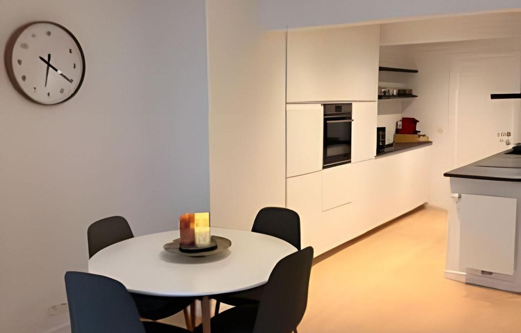 Guest house With Ensuite And Garden Brussels