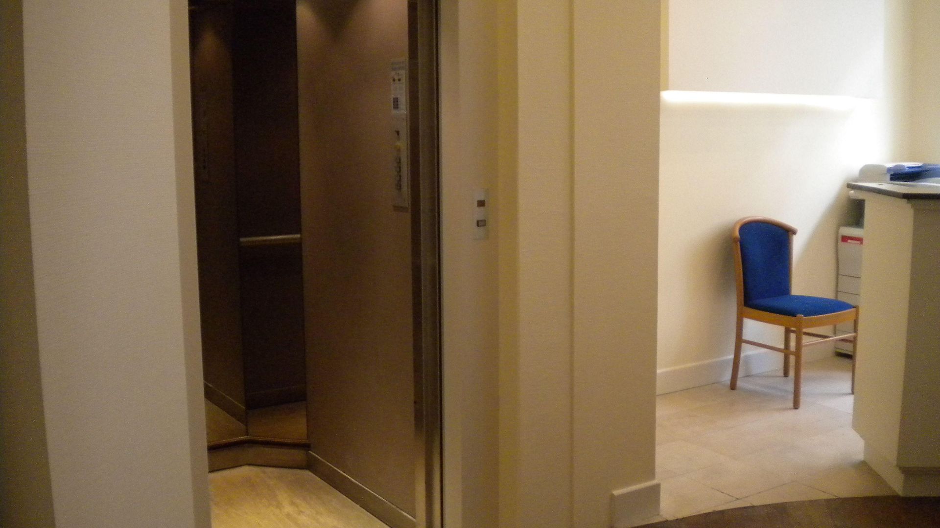 Queen Mary Hotel 3*
