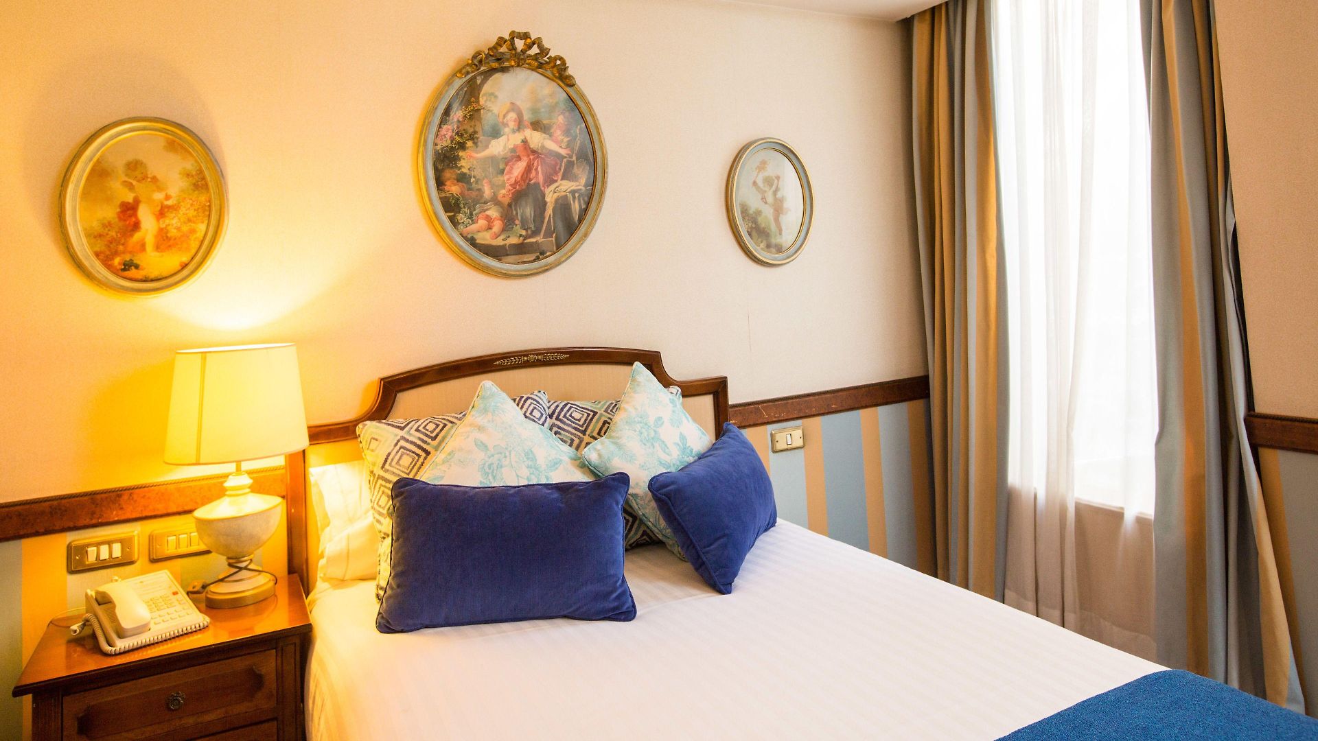 Avenue Louise Trademark Collection By Wyndham