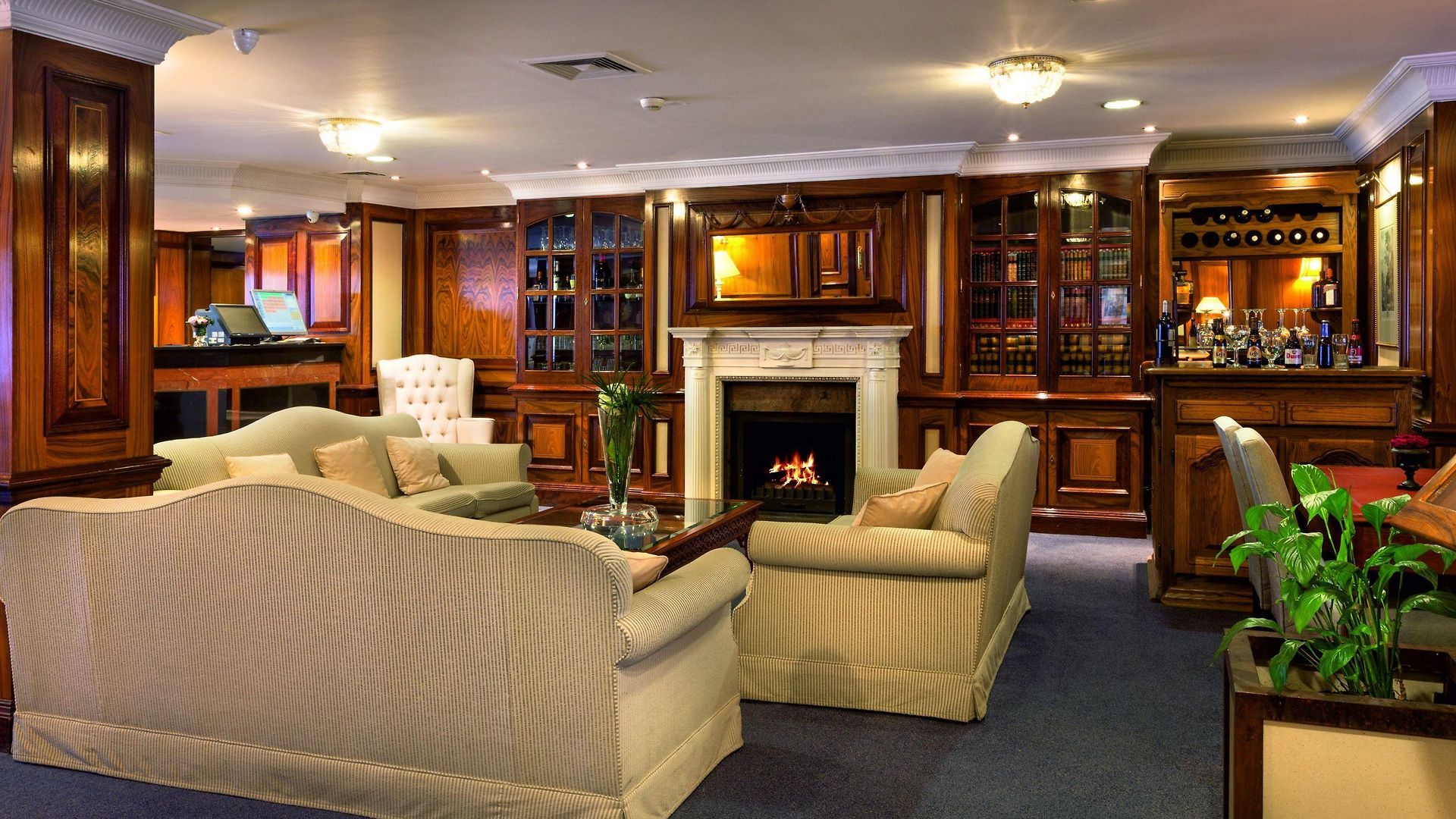 Hotel Avenue Louise Trademark Collection By Wyndham 4*