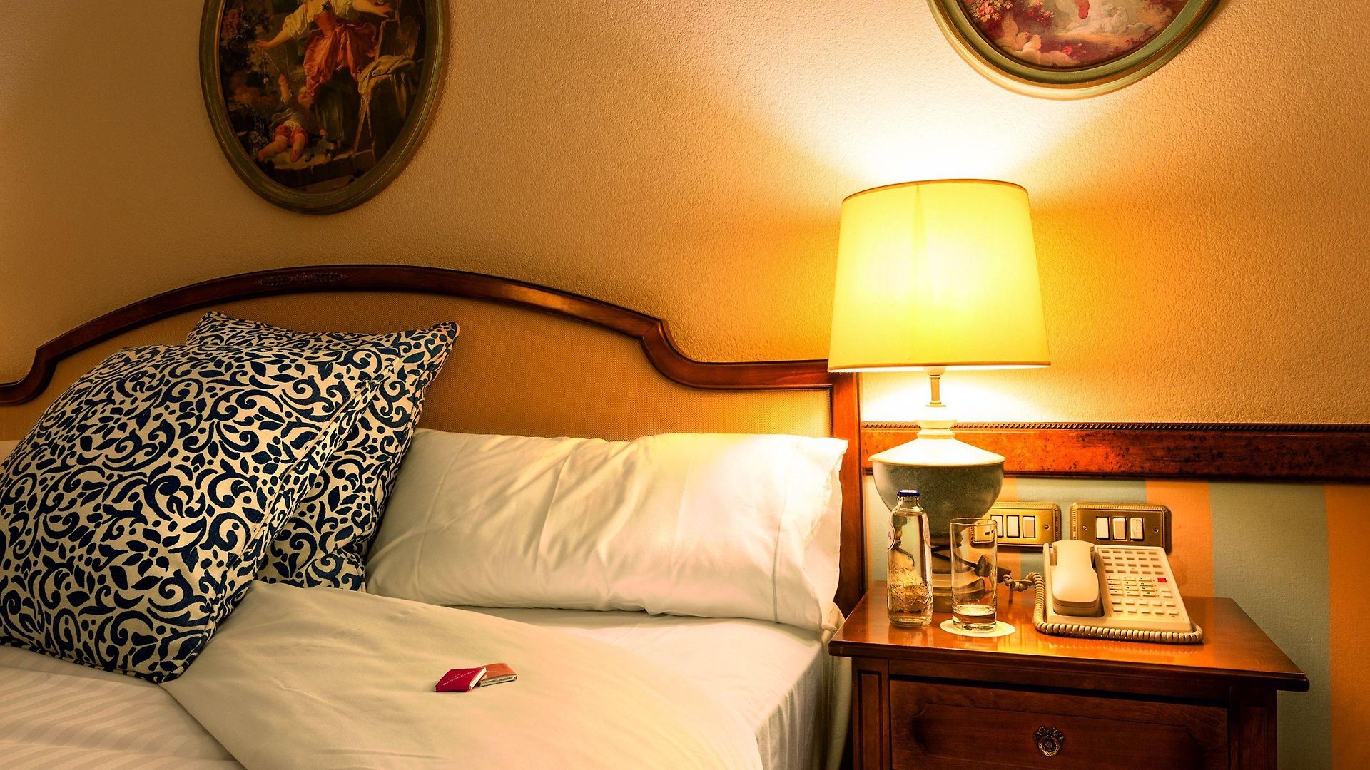 Hotel Avenue Louise Trademark Collection By Wyndham