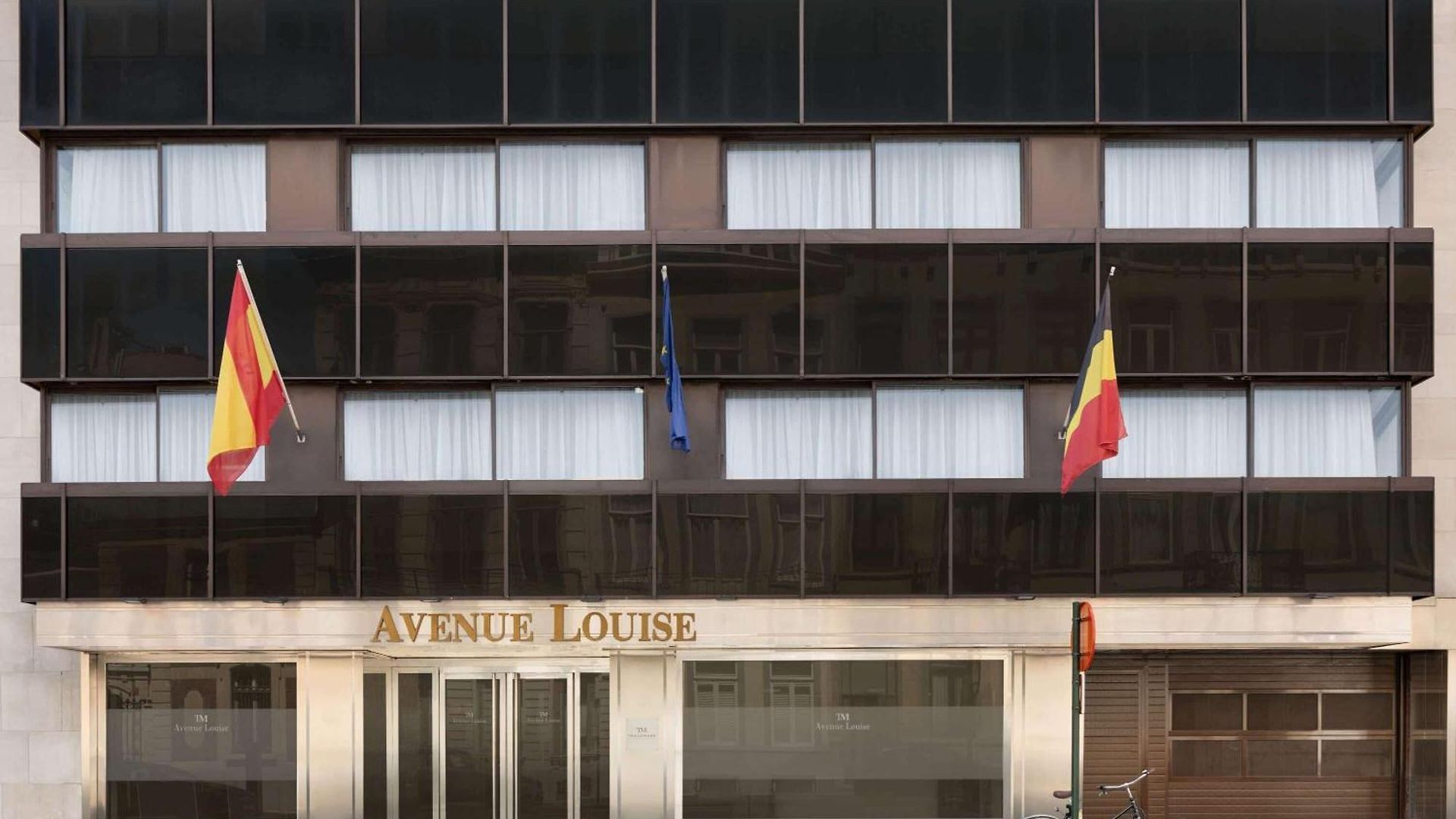 Avenue Louise Trademark Collection By Wyndham