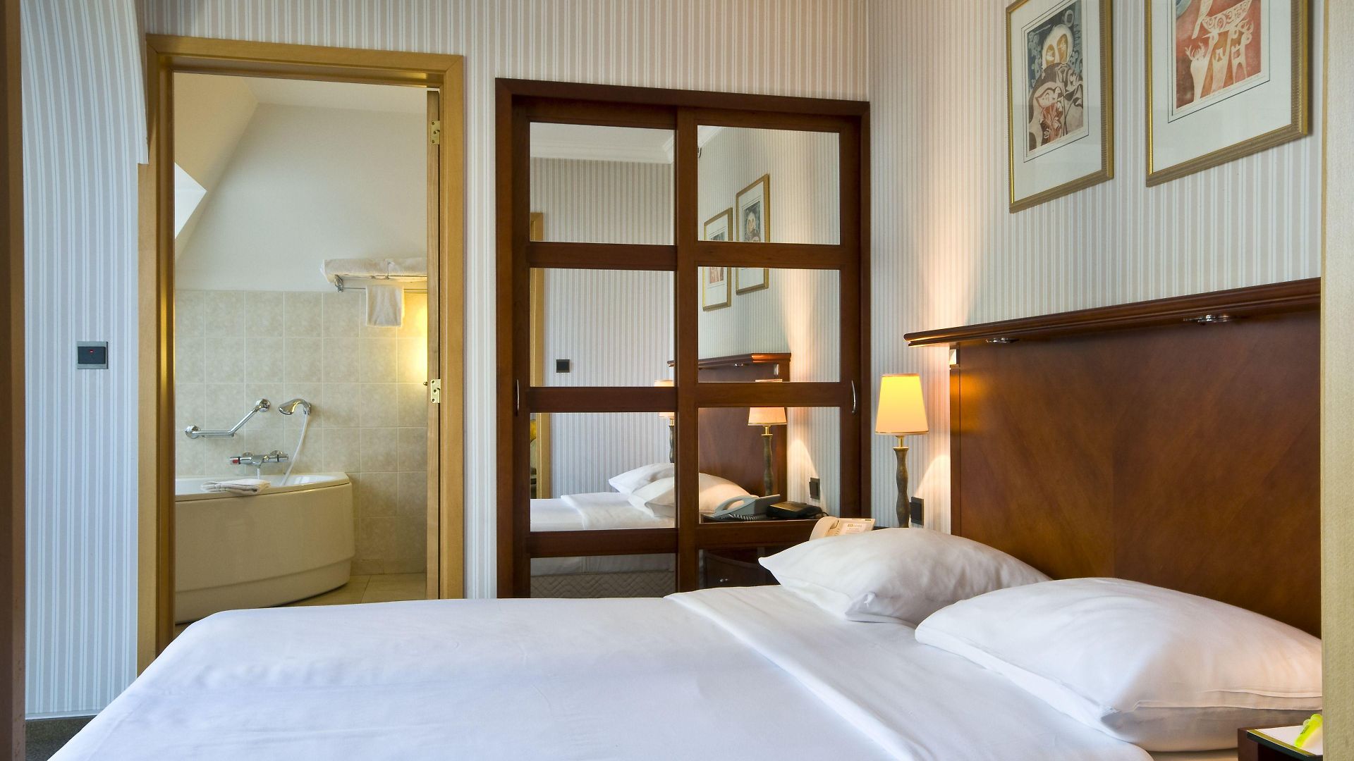 Aparthotel B-aparthotel Ambiorix Brussels