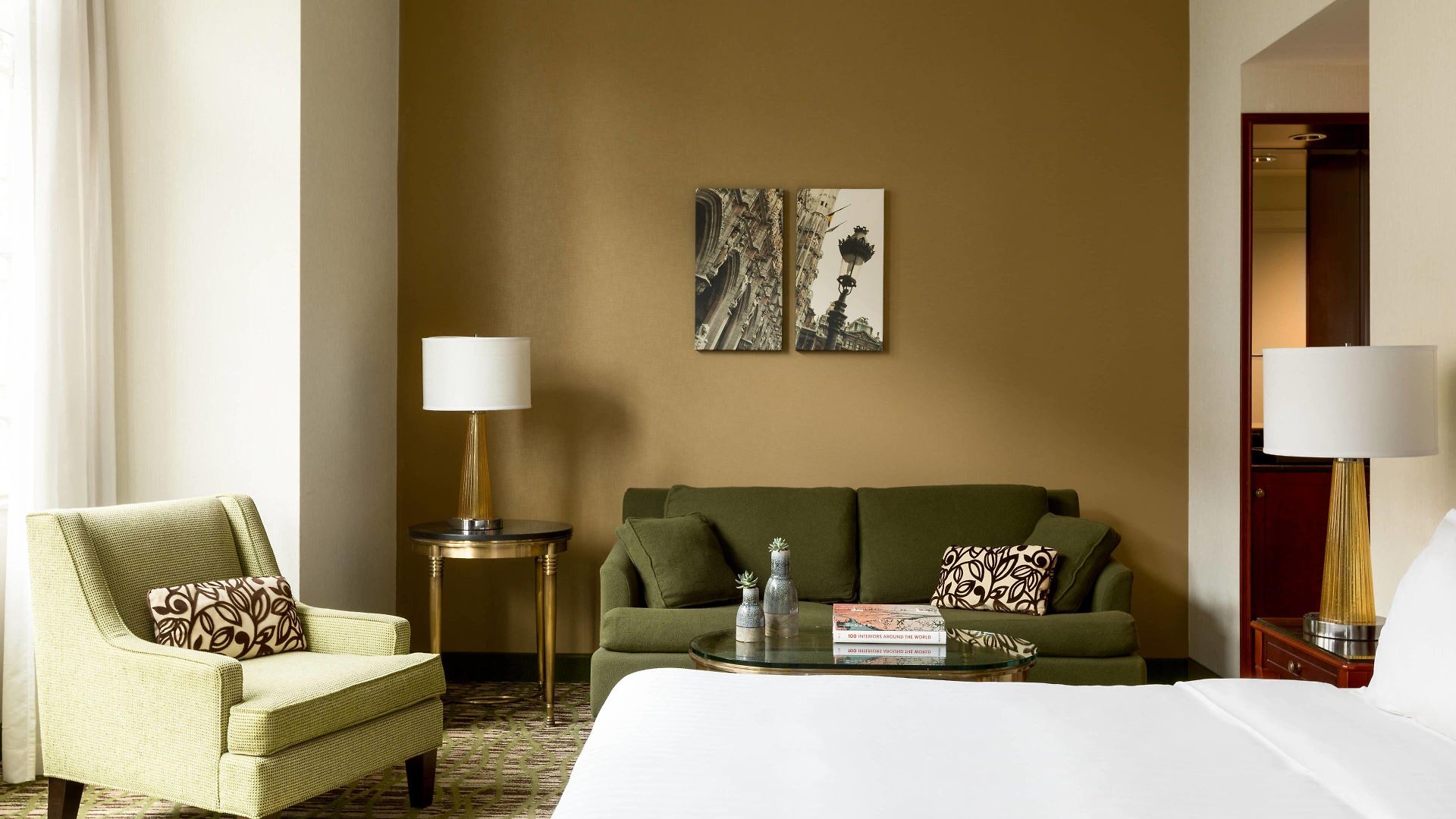 Marriott Grand Place Hotel 4*
