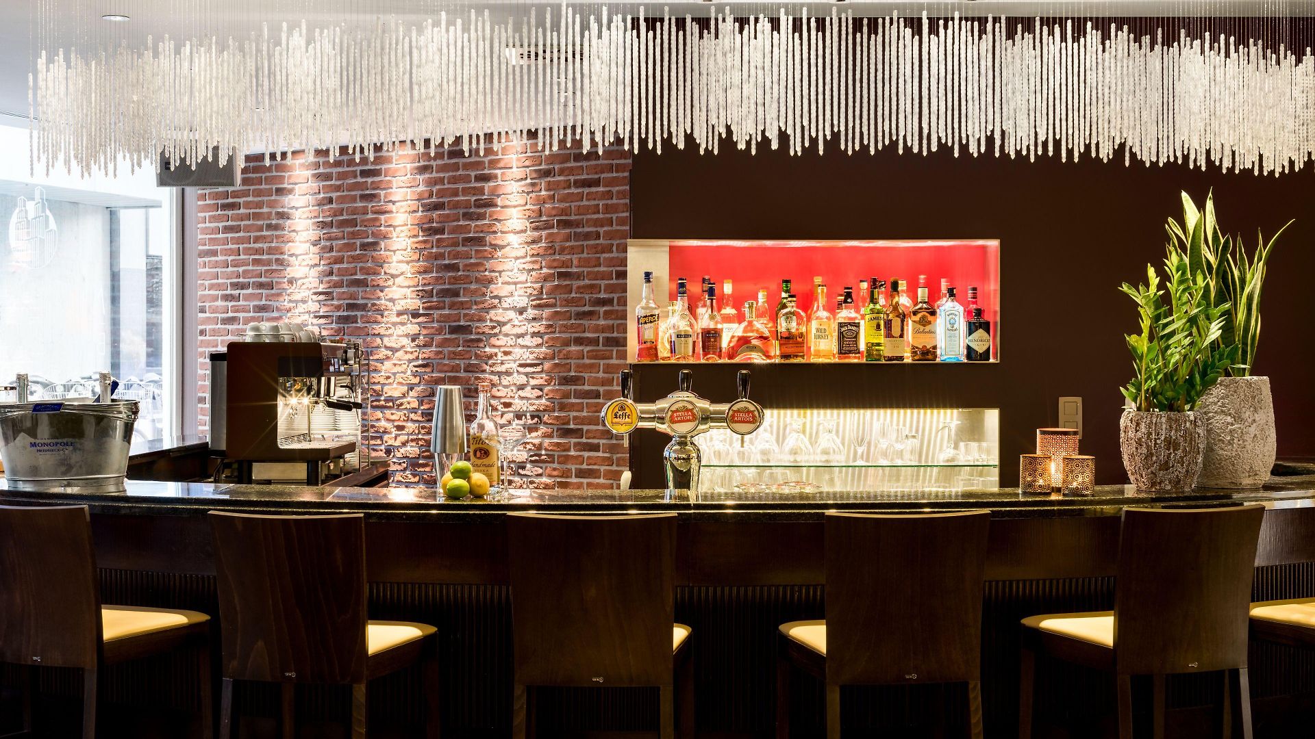 Marriott Grand Place 4*
