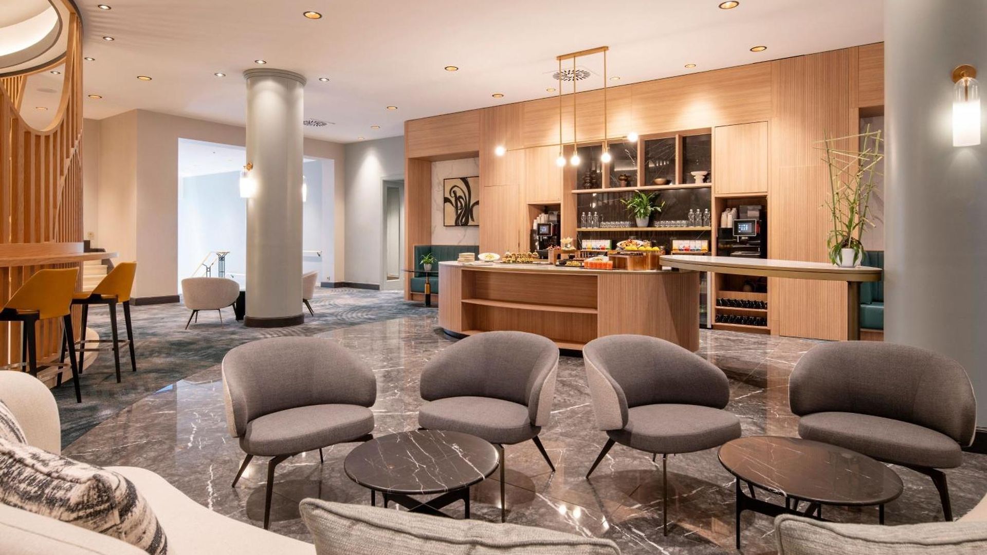 Marriott Grand Place Hotel
