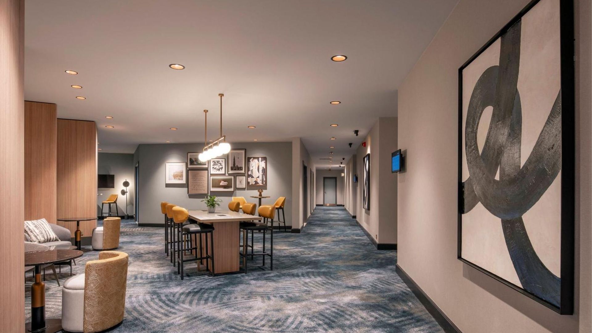 Marriott Grand Place 4*
