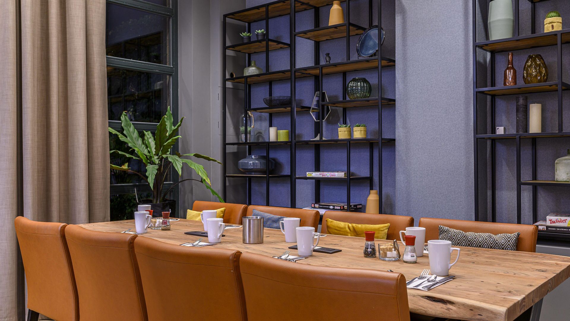Schuman By Ihg 4*