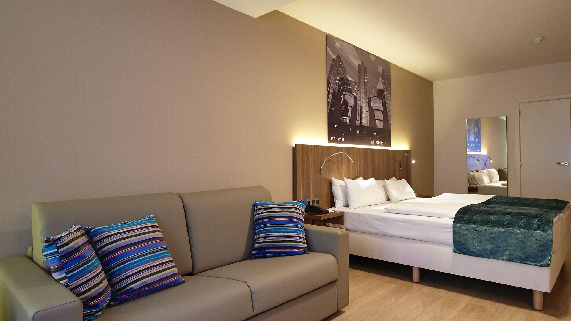 Schuman By Ihg 4* Brussels