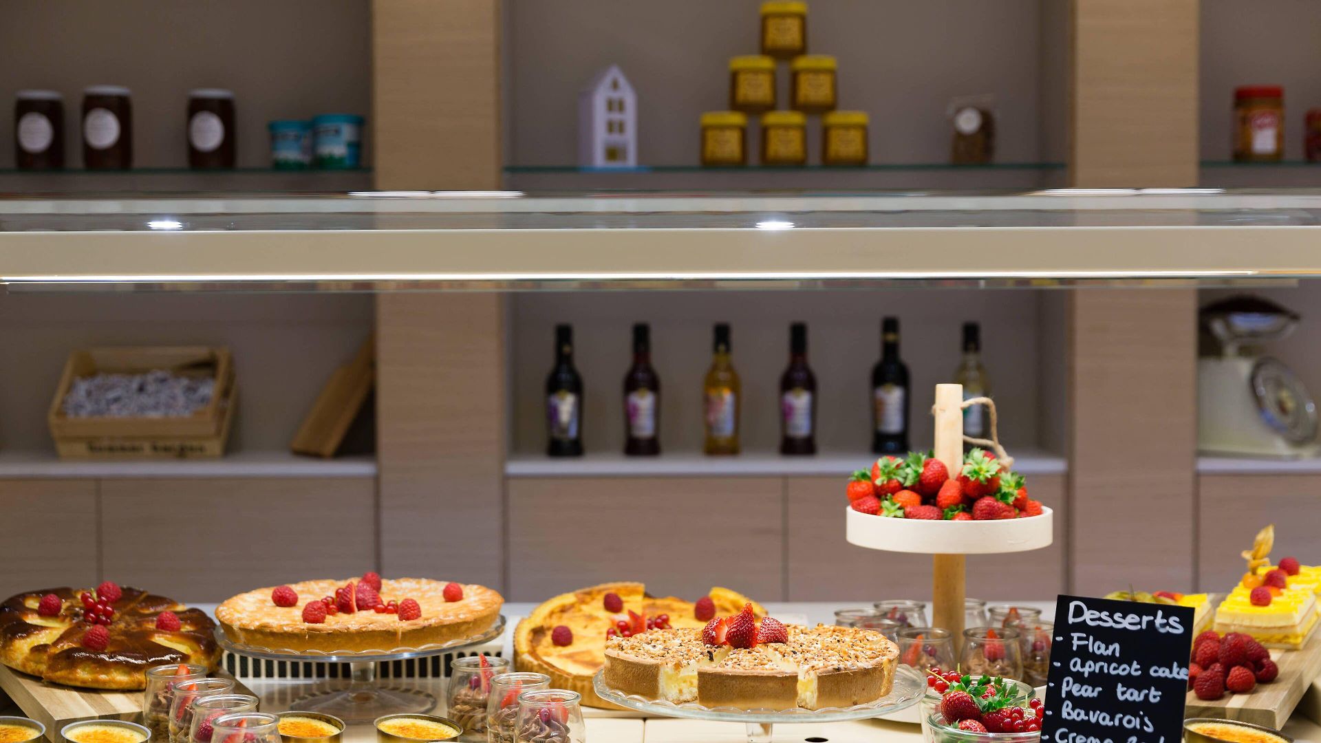 Courtyard By Marriott Hotel 4*
