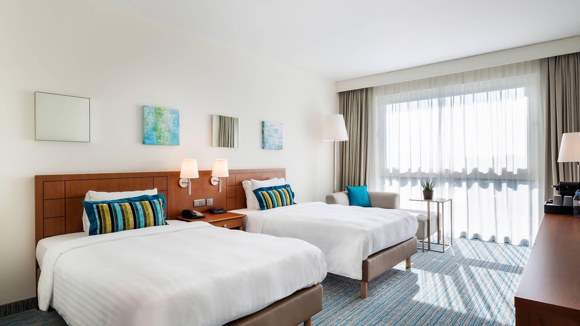 Courtyard By Marriott