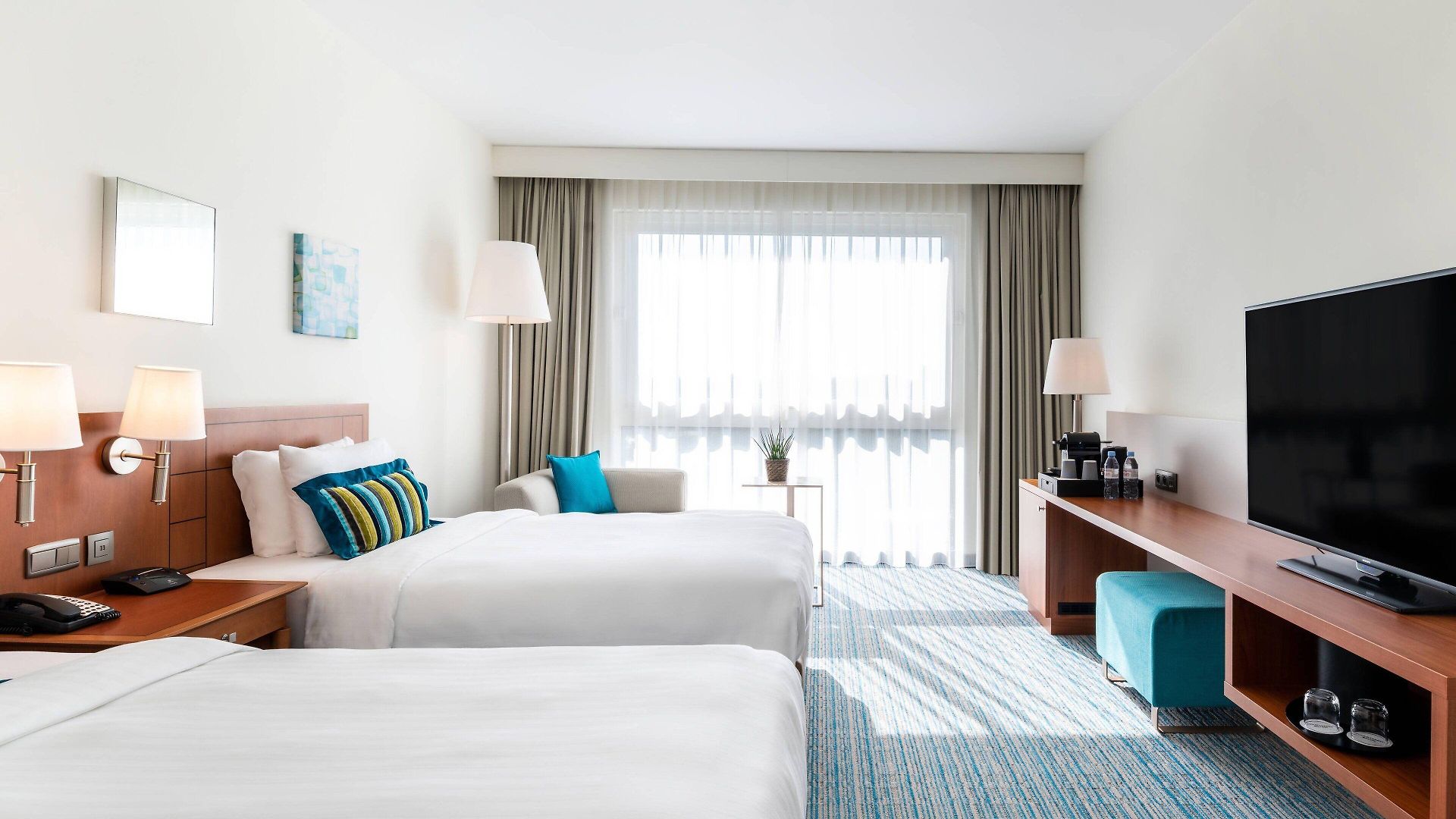 Courtyard By Marriott