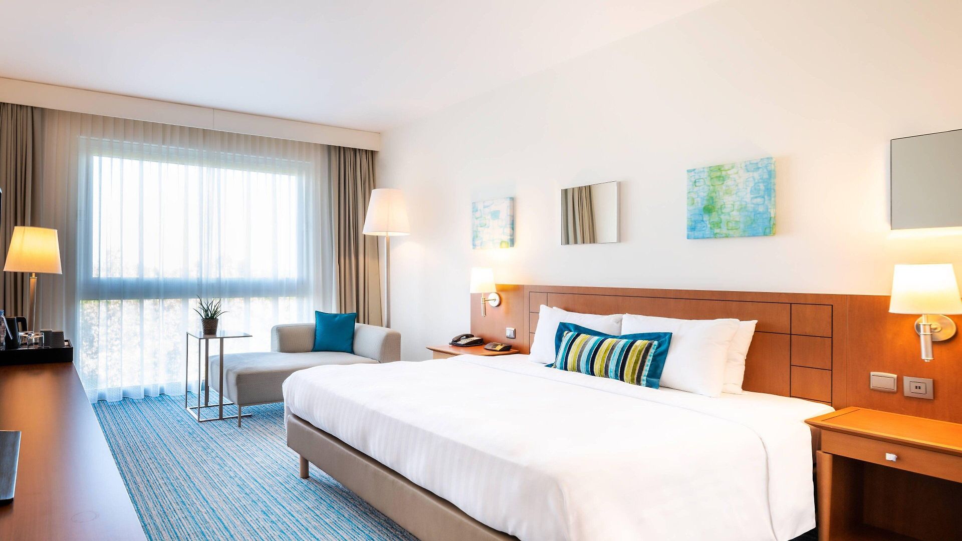Courtyard By Marriott Hotel 4*