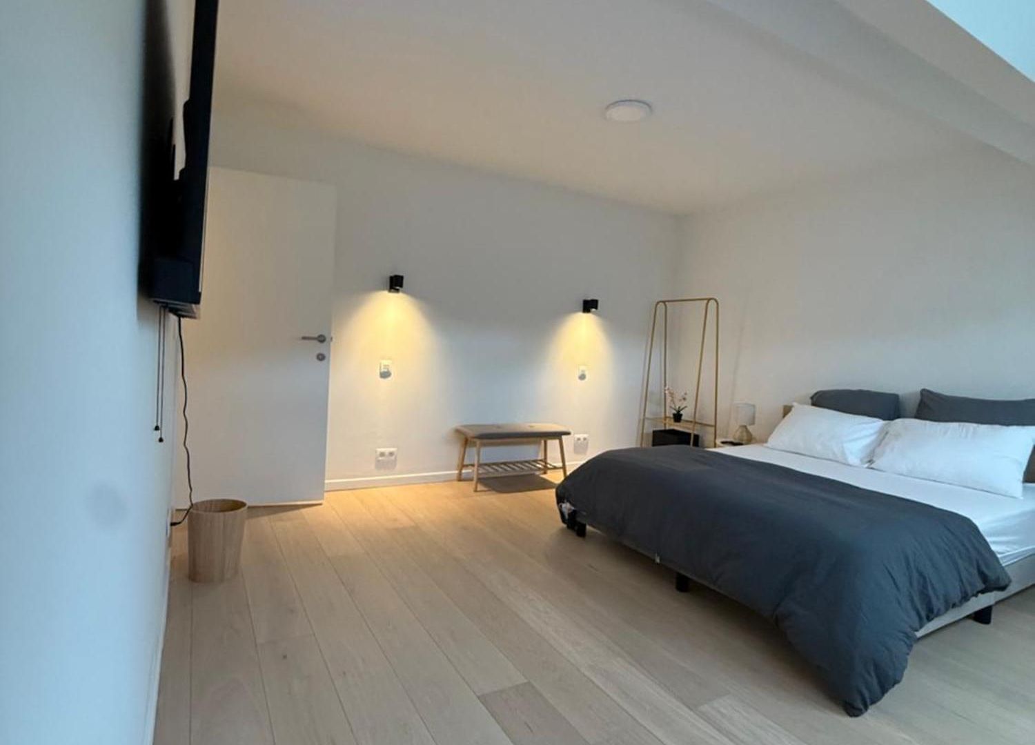 The Gallery Saint-gilles Homestay *