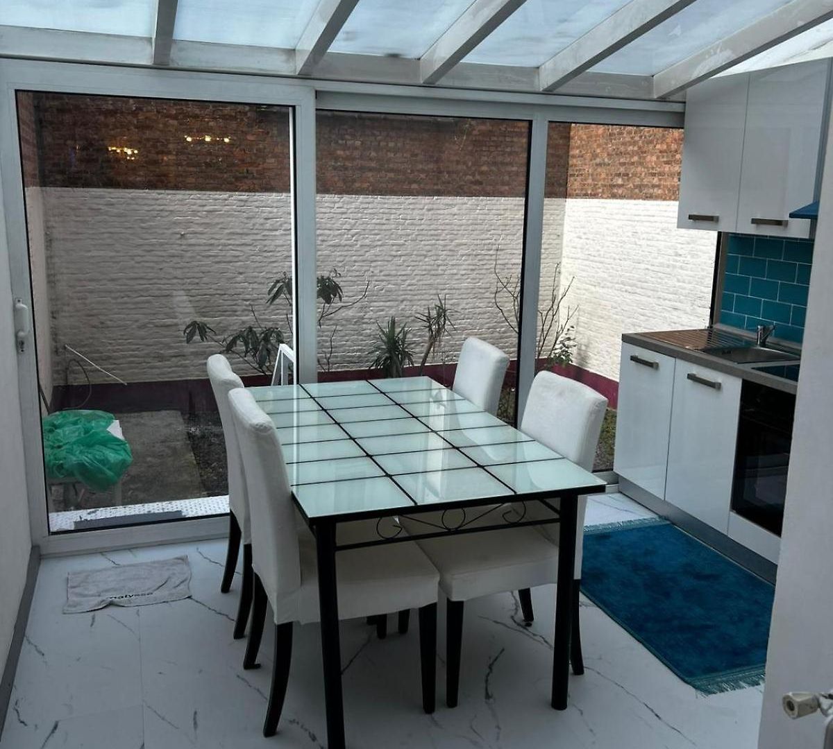 Apartment Design Avec Jardin Sur Avenue Louise 499