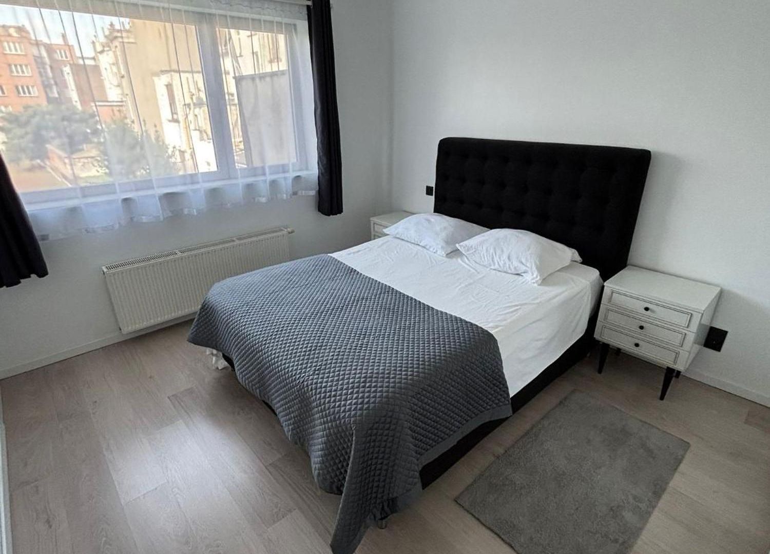Apartment Stylish, Modern & Spacious In *
