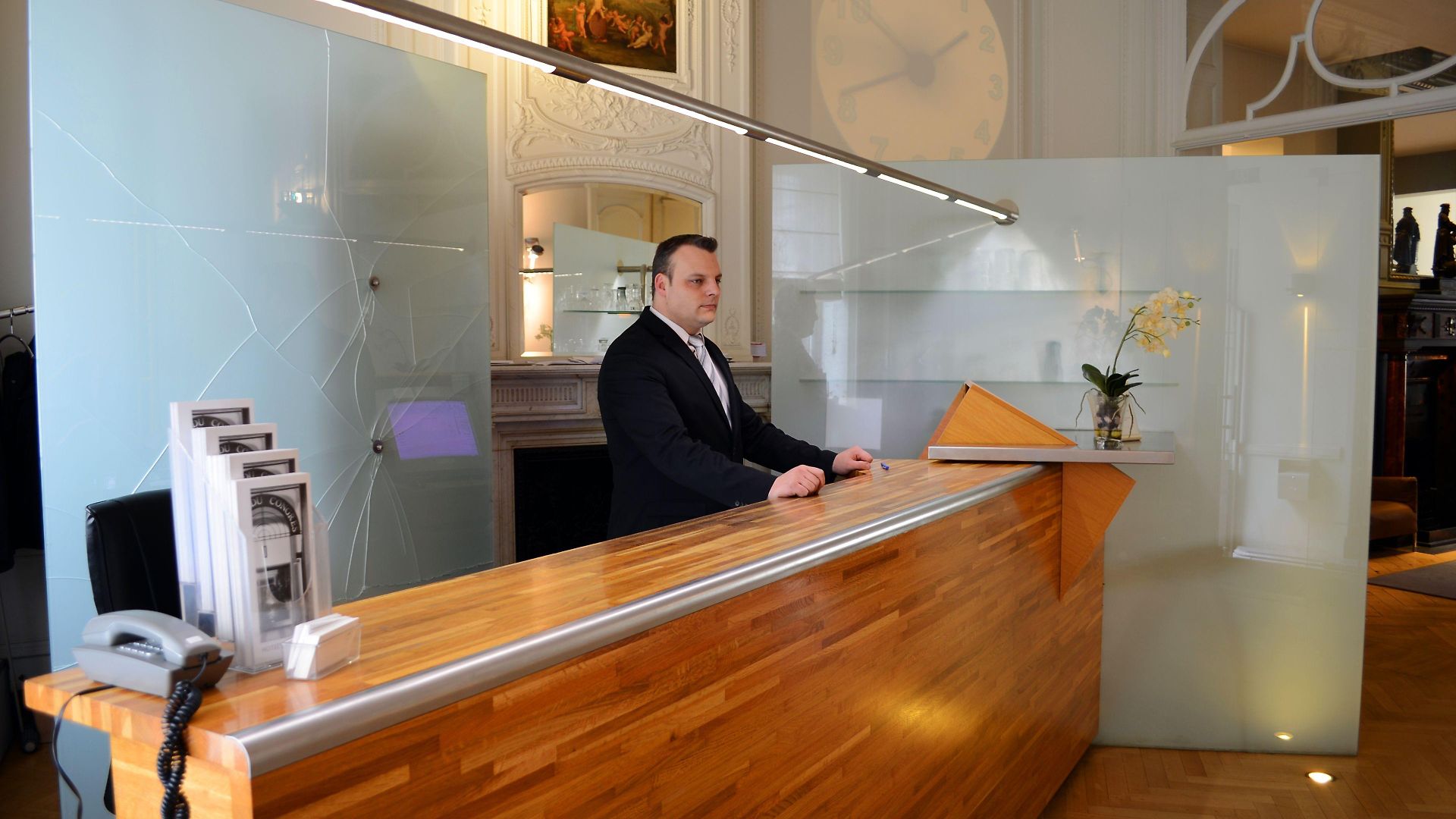 Du Congres Hotel 3*
