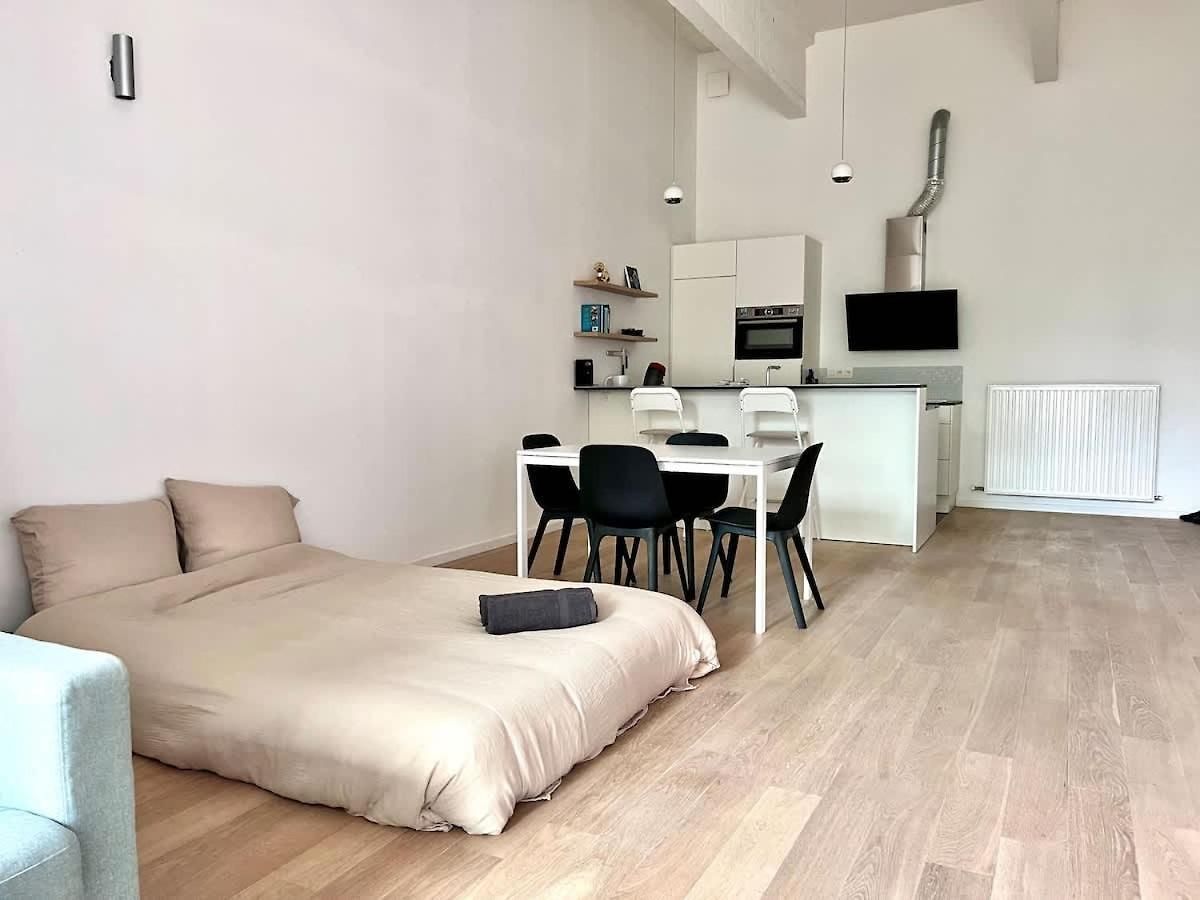 Appartement Spacious Loft Up To 4 Guests Comfort & Style In