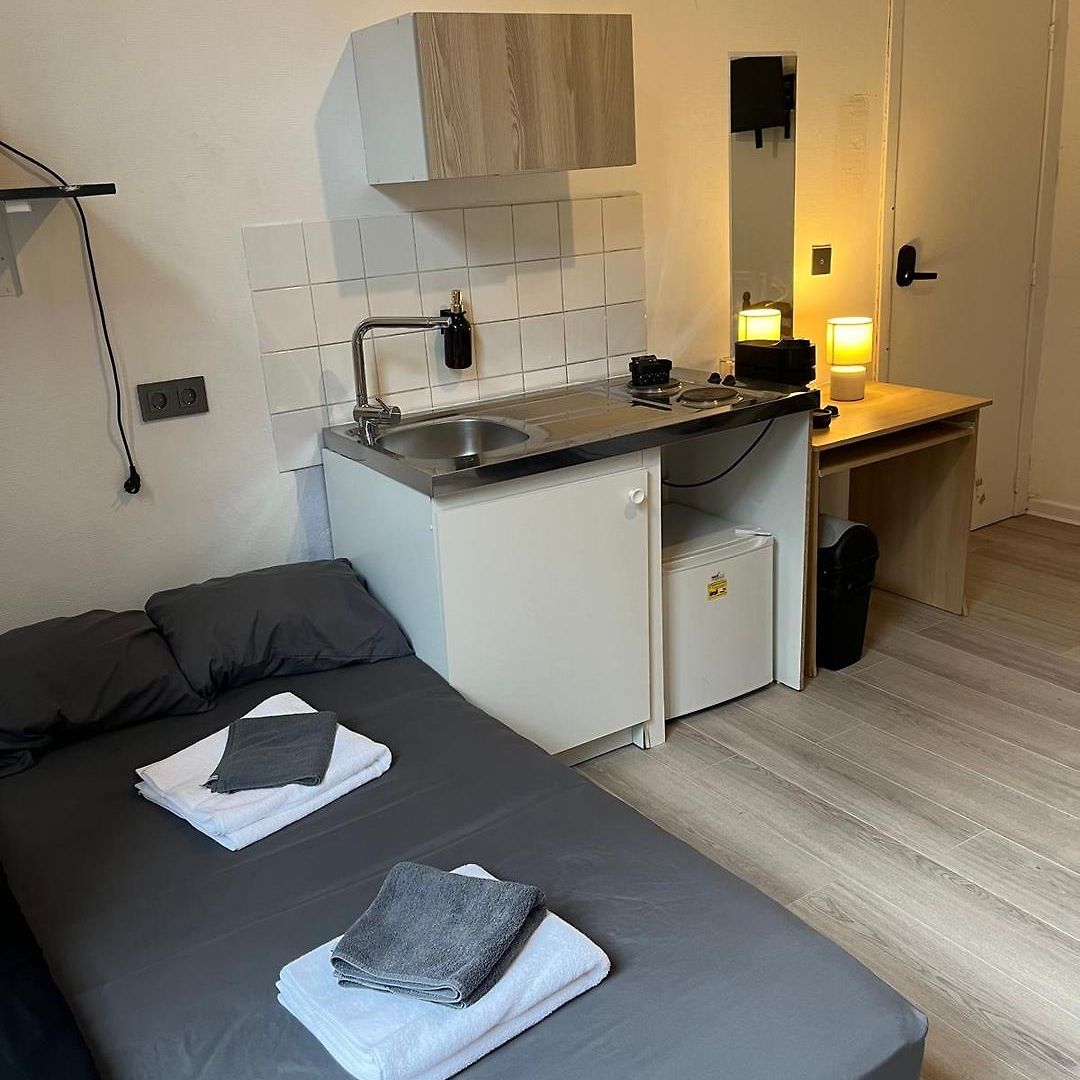 European District Aparthotel