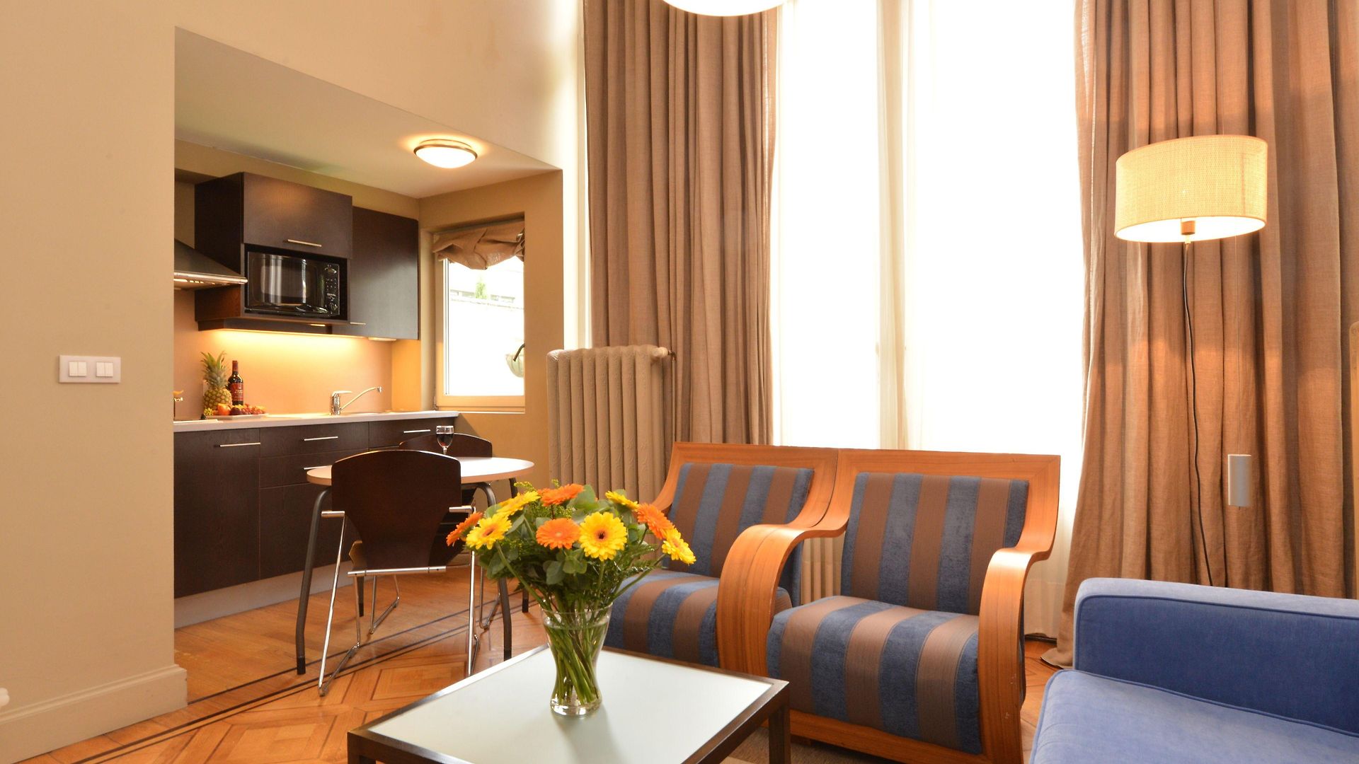 Mas Eu Aparthotel