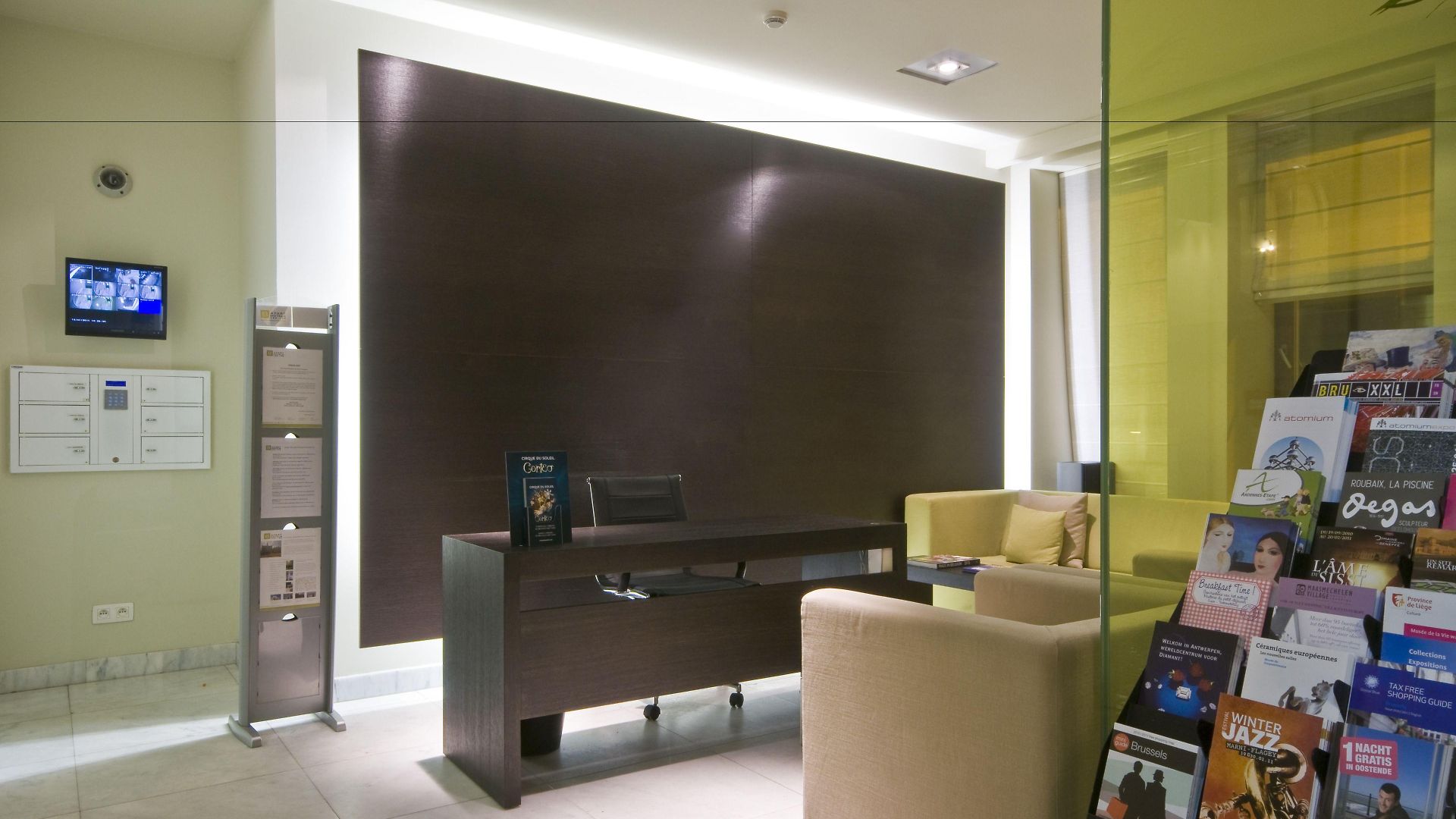 B-aparthotel Grand Place