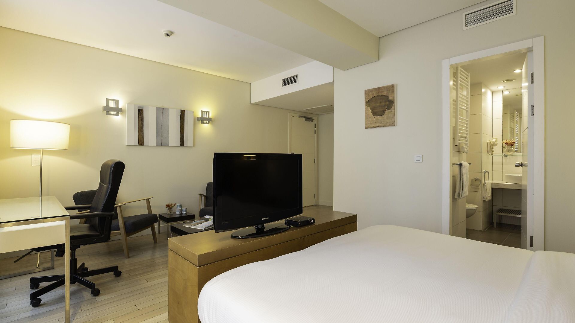 B-aparthotel Grand Place Aparthotel 4*
