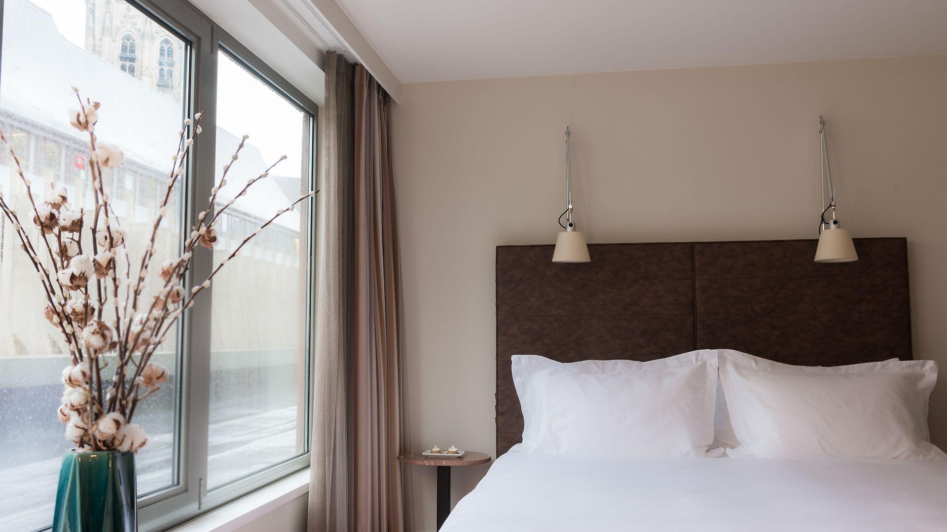 Hotel Pillows Centre