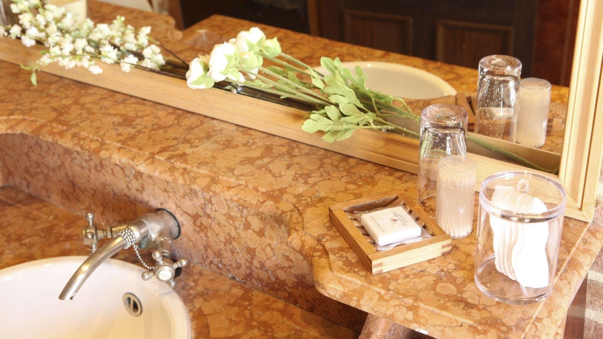 Hotel Carmelites