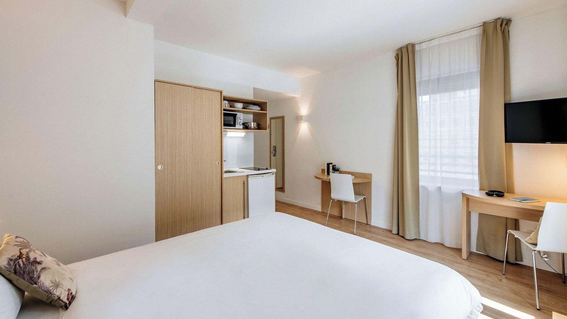 Adagio Access Europe Aparthotel