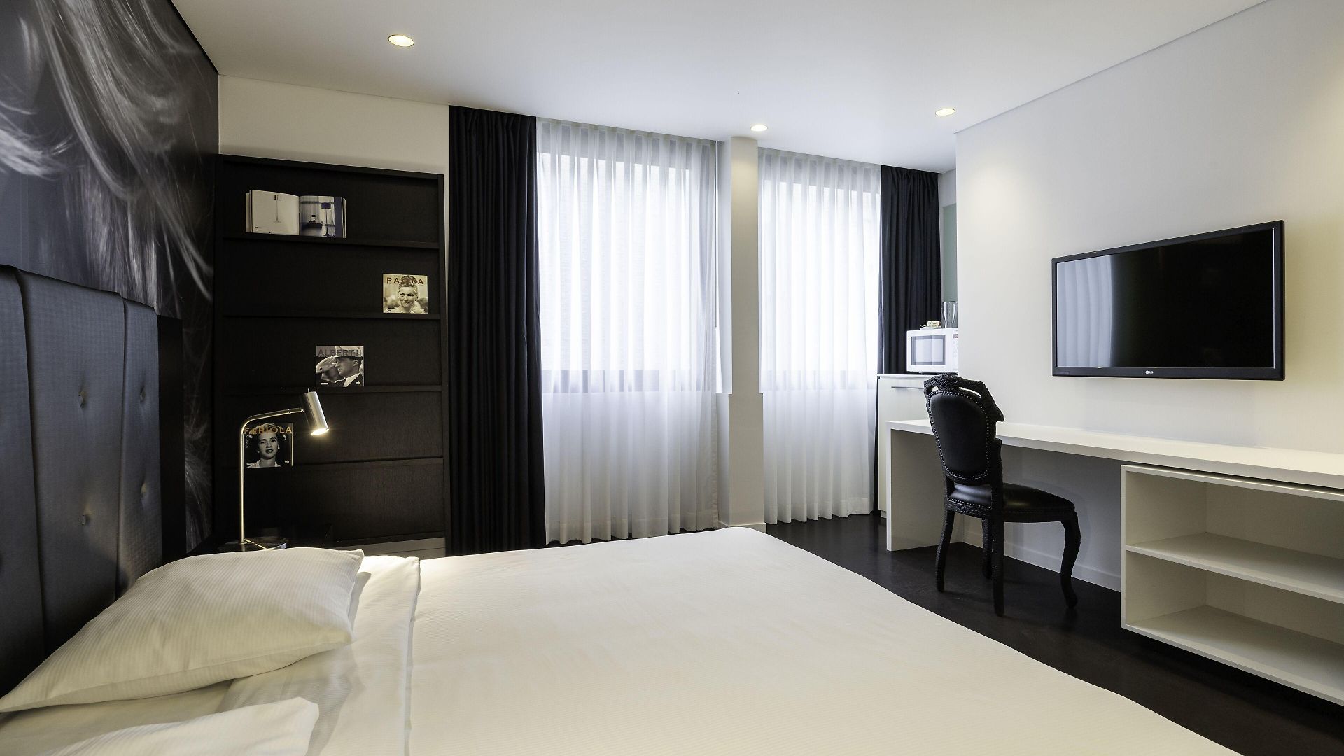 B-aparthotel Regent Aparthotel 4*